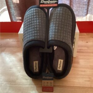 Dearfoams Men's Gray Slippers